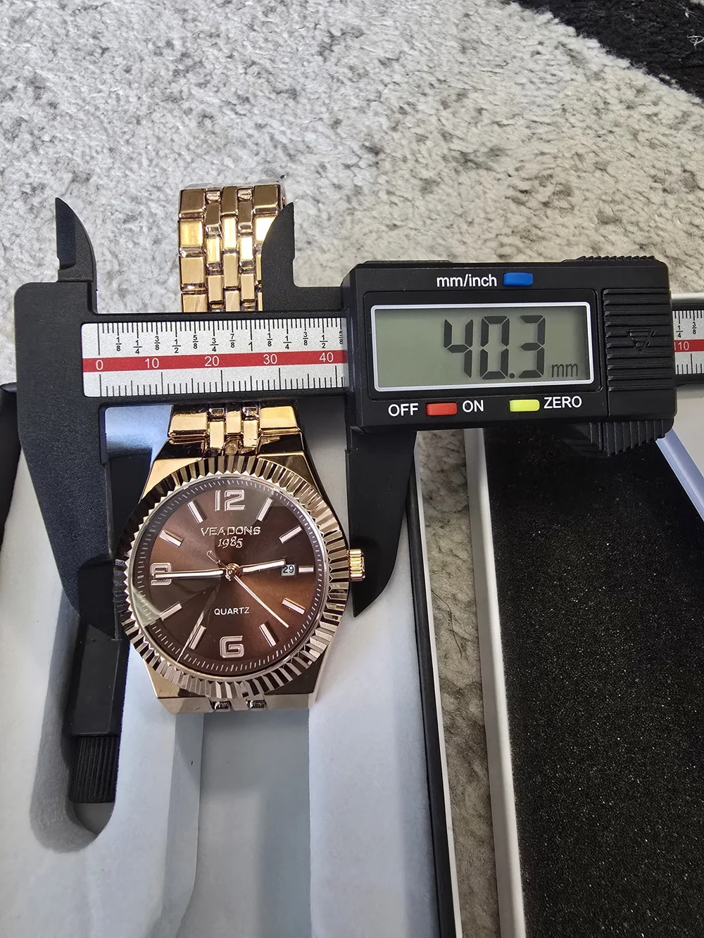 Rose Gold Men's Quartz Authomatic Watch with Brown Dial